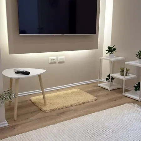 Apartment Johan's House Pogradec